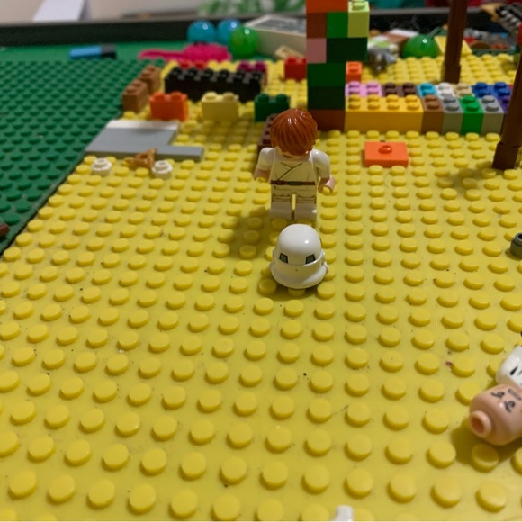 Signature Levi’s Shortsleeved plaid Button-up - Picture 11 of 11